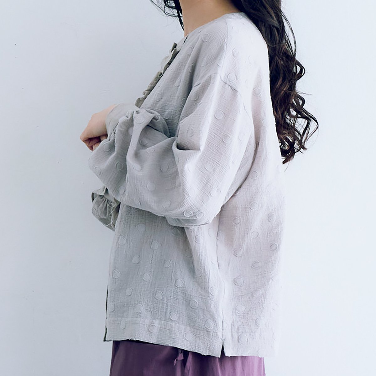 MAGARI マガリ コットン スノードット フリル ブラウス コットンスノードット・フリルブラウス／ブラック | MAGALI