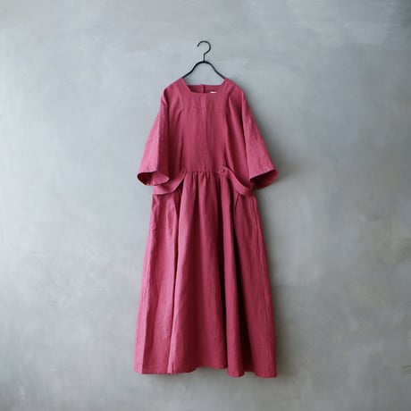 ＜完売しました＞ハイカウント・コルトレイクリネン・スクエアネック・ワンピース ／フランボワーズ