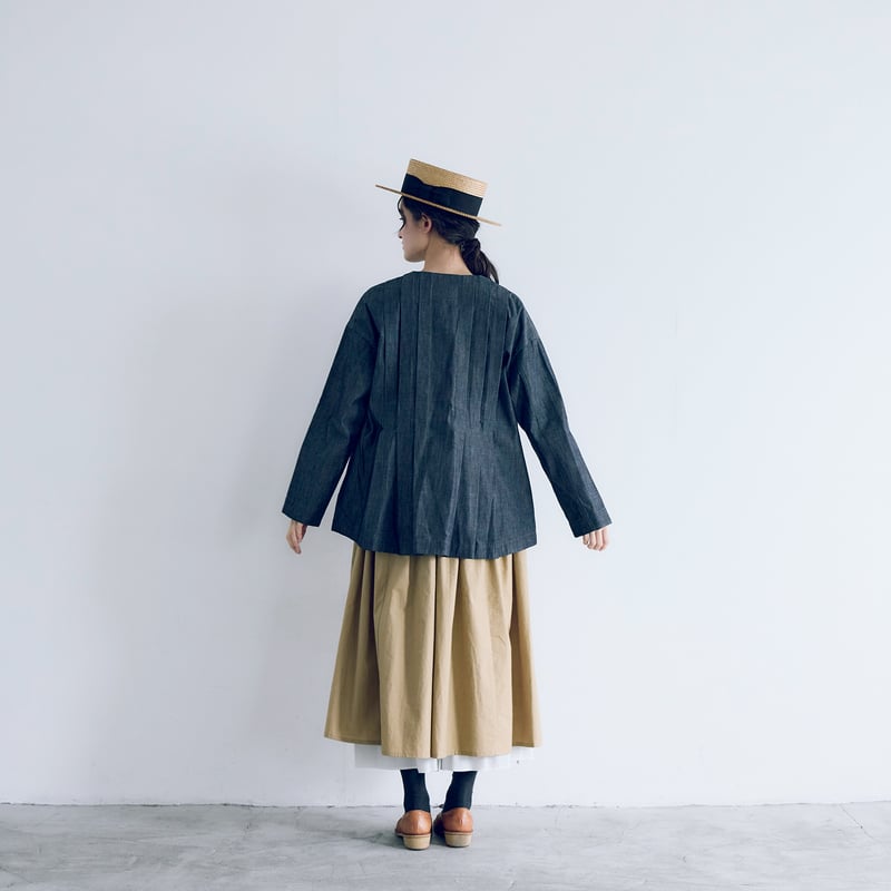 インディゴコットン・タックジャケット／デニム | MAGALI