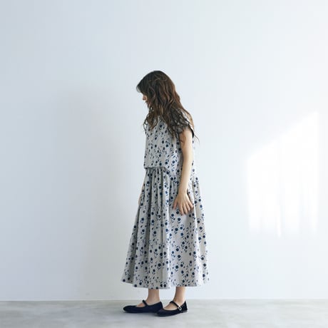 ＜完売しました＞Fleur de brume　コットンリネン・ラウンドスリーブワンピース ／ダスティブルー