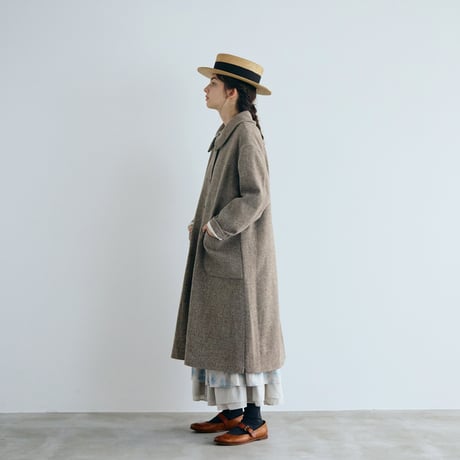 ＜完売しました＞トラディショナルウール・フラットカラーコート／ベージュ