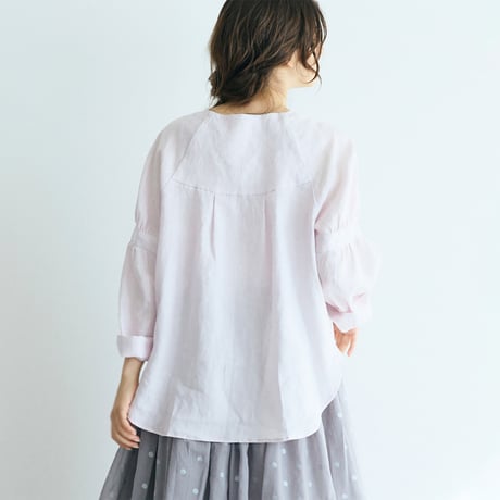 ＜完売しました＞シャンブレーリネン・ぺザントプルオーバー／ピンク