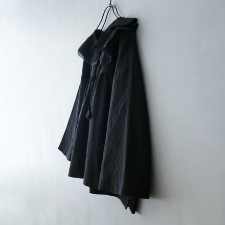 ＜完売しました＞コットンシルクブレイド・フリルカラーブラウス／ブラック
