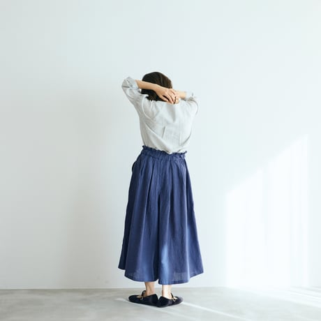 リネンコットンストライプ・タックワイドパンツ／ブルー