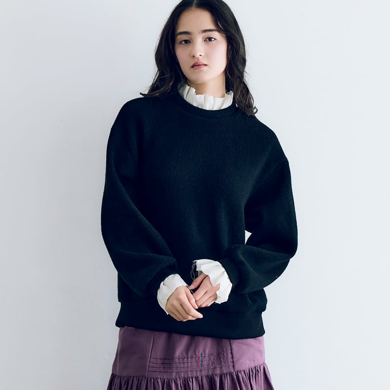 完売しました＞クォーターニット・フリルプルオーバー／ブラック | MAGALI