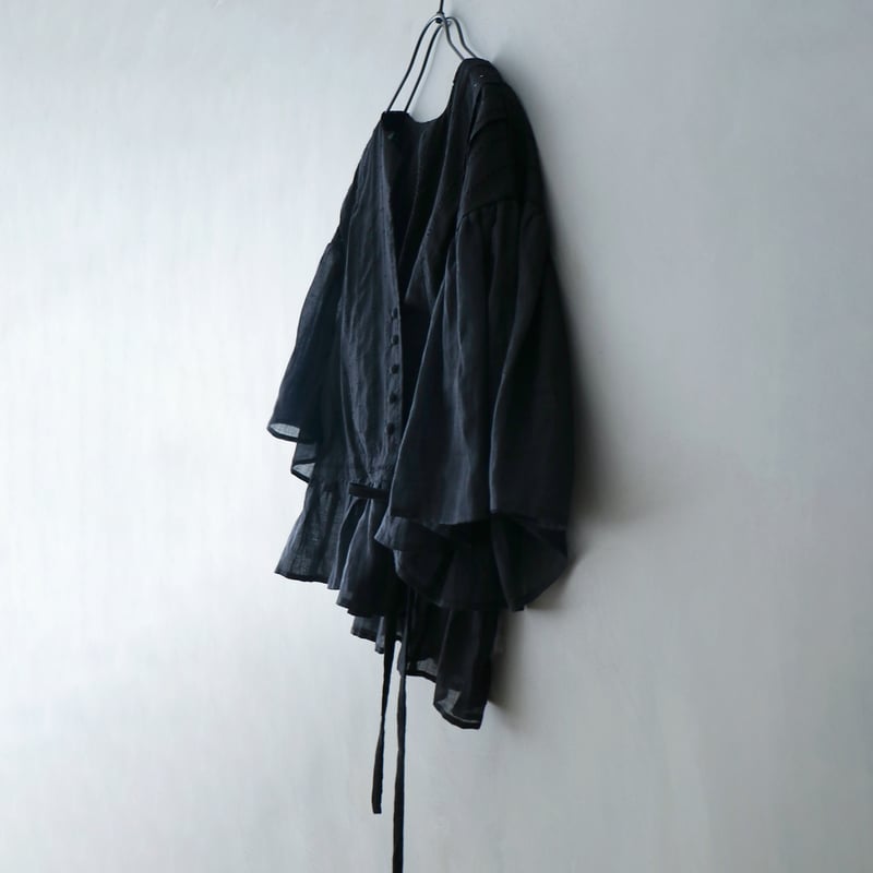 完売しました>コットンレース・カシュクールブラウス／ブラック | MAGALI