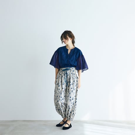 ＜完売しました＞Fleur de brume　コットンリネン・バルーンギャザーパンツ ／ダスティブルー