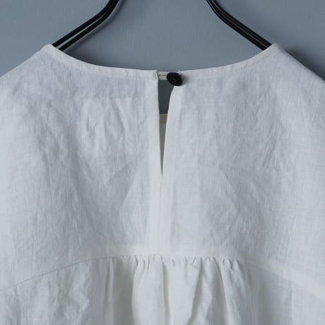French linen roomy blouse  フレンチリネン・ルーミーブラウス／オフホワイト