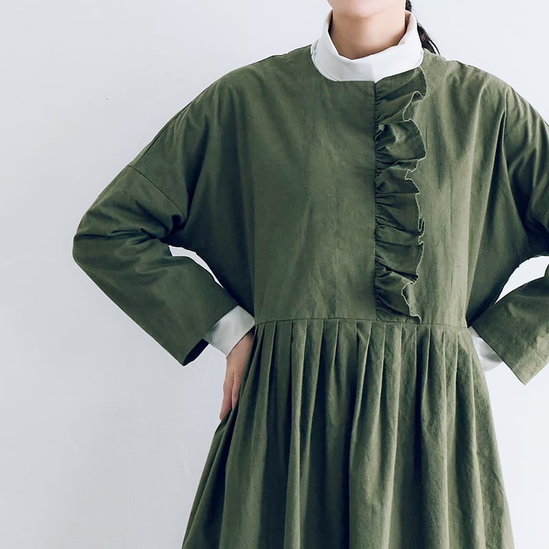 ピグメントダイコットン・フリルワンピース／カーキ | MAGALI