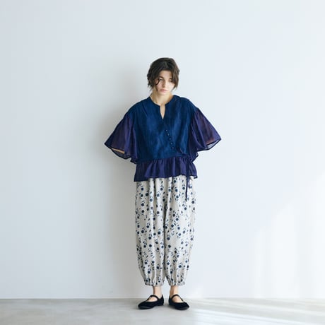 ＜完売しました＞インディゴリネン・カシュクールブラウス／ネイビー