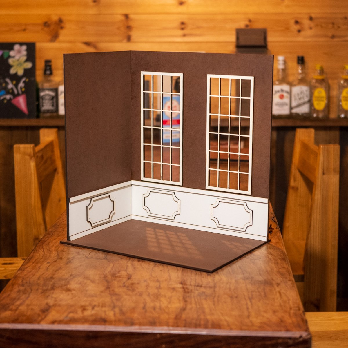 1/6スケールドールハウス洋館ブラウン壁窓の部屋 | kkcompany
