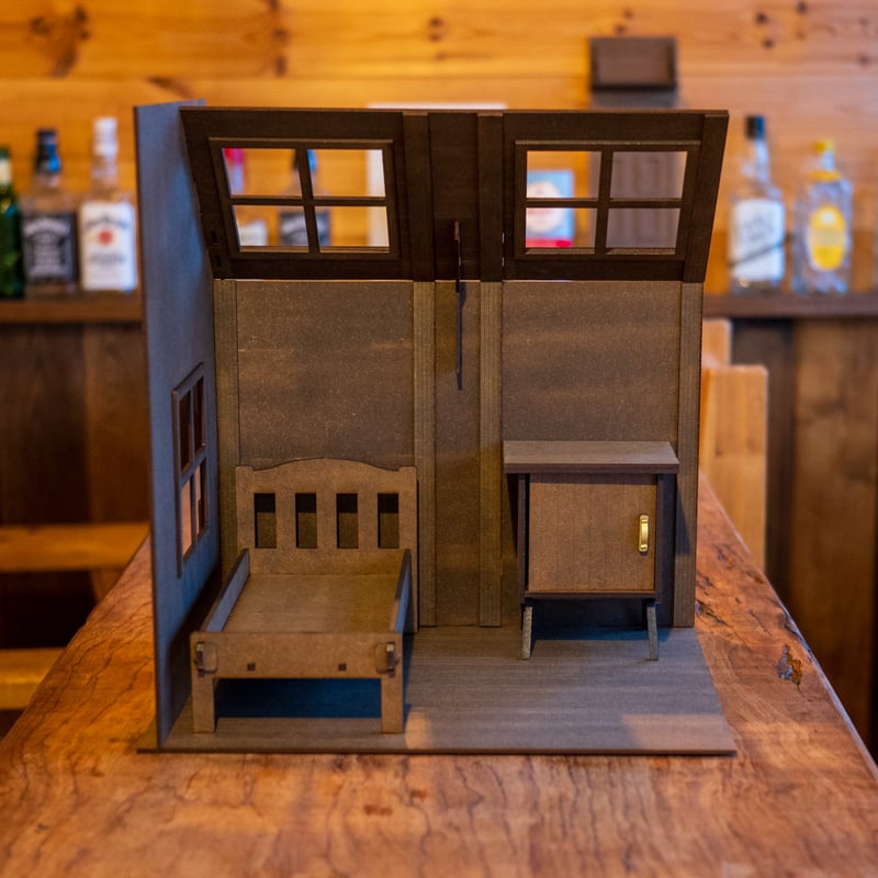1/6ドールハウス 1/6スケールドールハウス洋館新サイズ左側グリーン壁紙窓4個