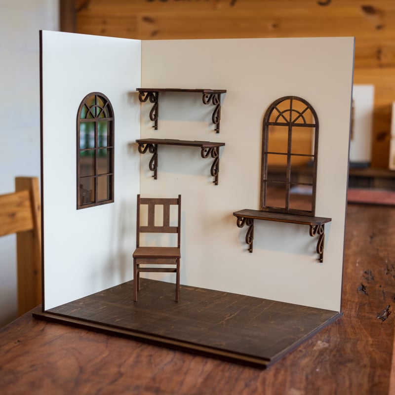 1/6スケールドールハウス洋館左壁シェルフと窓 | kkcompany