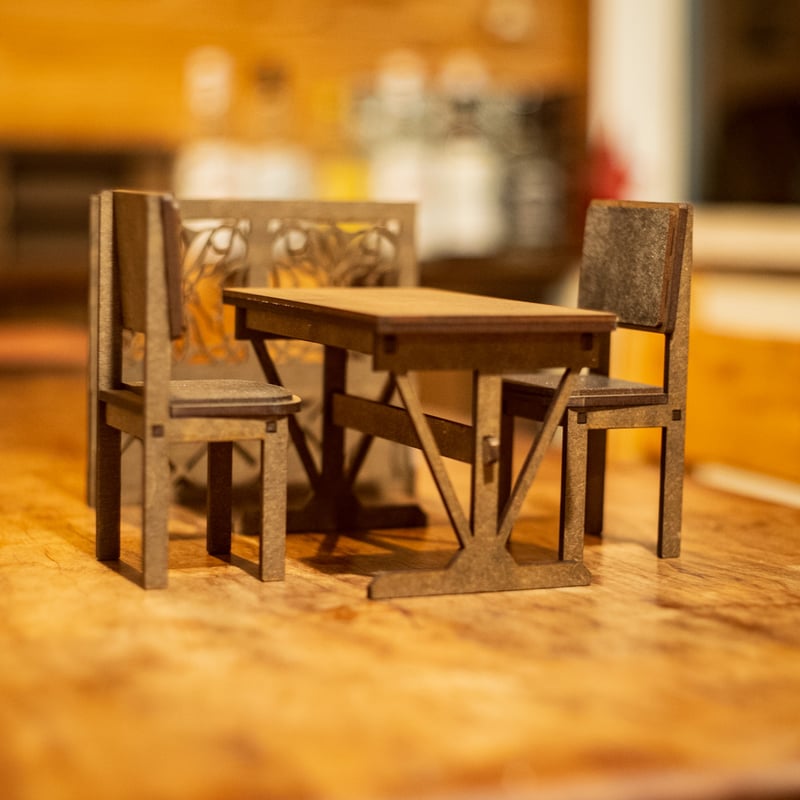 5周年記念特別セール品】 1/6スケールミニチュア家具 カフェテーブルと
