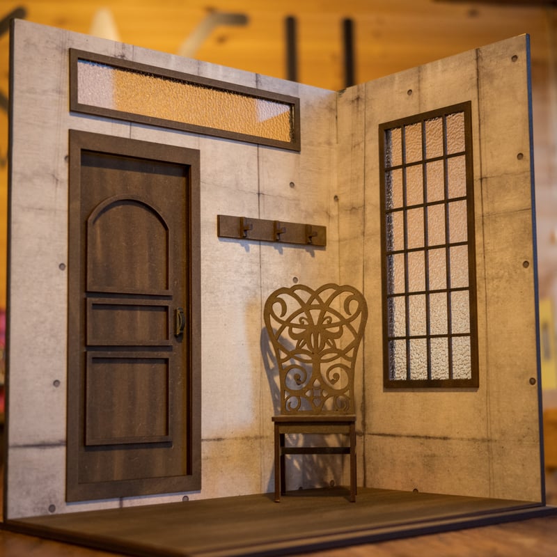 モダンルーム♪　窓側＋組立式　ドールハウス　背景ボード Amazon | 1/6スケールドールハウスT型ハウス白い窓の部屋 | 家具