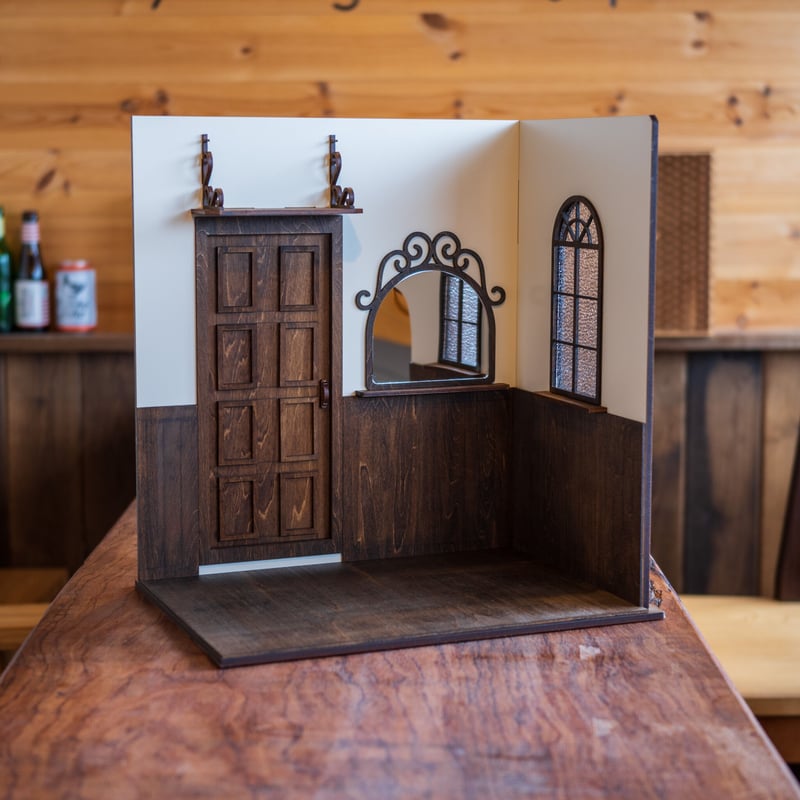 1/6スケールドールハウス洋館右壁鏡と窓とドア 5台限定セール