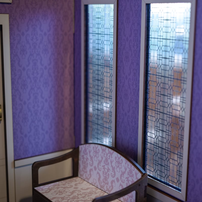 ステンドグラスのゴスロリドールハウス ロディとライトのお部屋