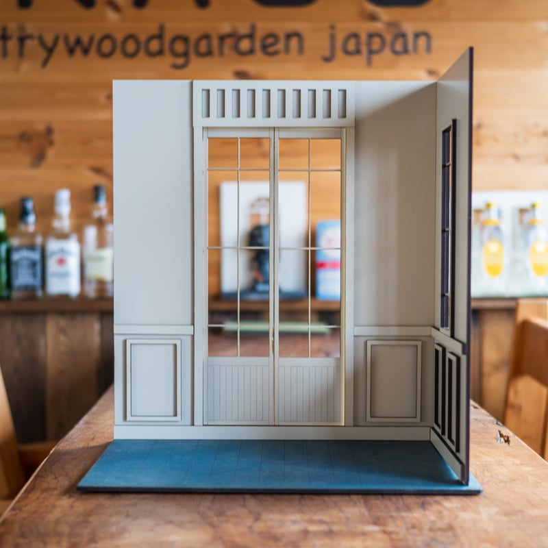 1/6スケールドールハウス洋館右壁ホワイト壁エントランス | kkcompany