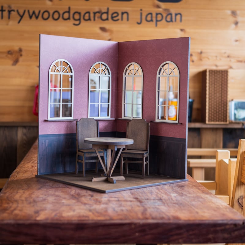 1/6スケールドールハウス洋館新サイズ 左側 古い感じの壁紙 1/6スケールドールハウス洋館新サイズ 左側 古い感じの壁紙