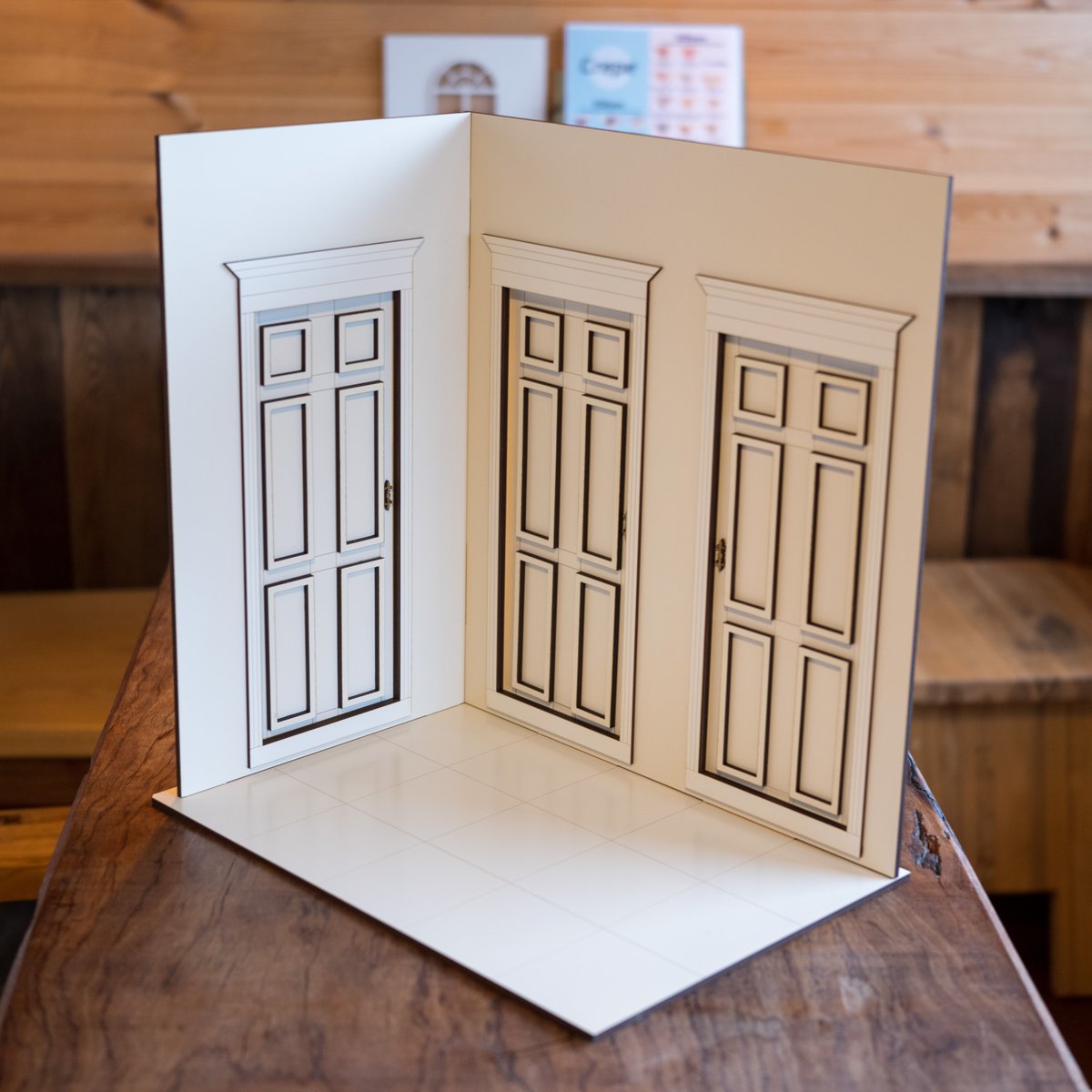1/6スケールドールハウスドア3枚ホワイトハウス | kkcompany