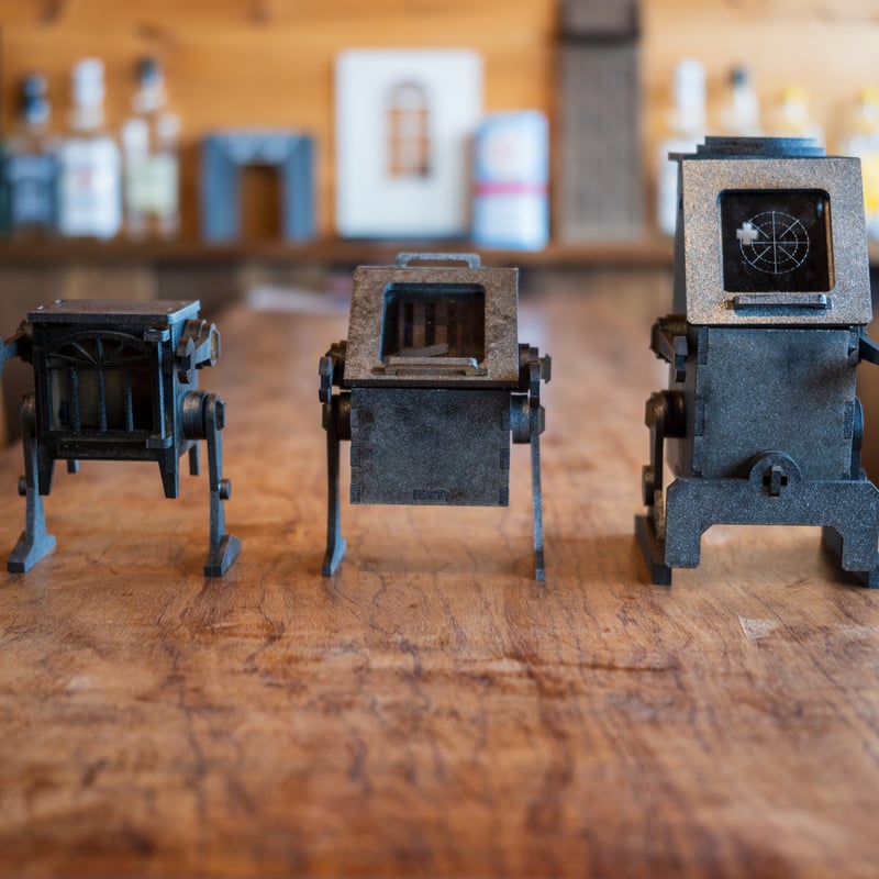 1／12スケールフィギュアと遊べるミニチュアロボ3点セット | kkcompany