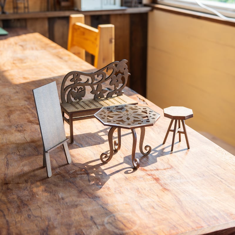 1/6スケールミニチュア家具 ベンチとテーブル・スツール