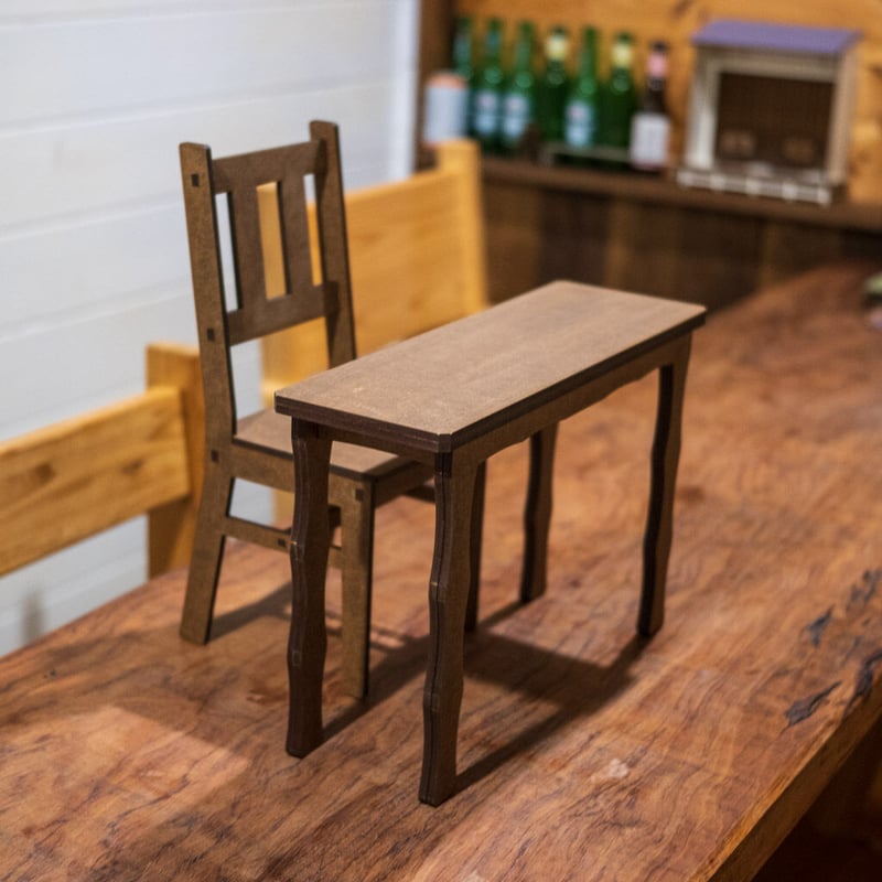 1/3スケールミニチュア家具 テーブルとチェアーセット | kkcompany