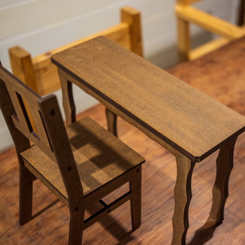 1/3スケールミニチュア家具 テーブルとチェアーセット | kkcompany