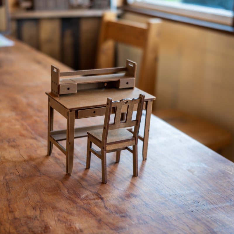 1/6スケールミニチュア家具セット 学習デスクパターン2 | kkcompany