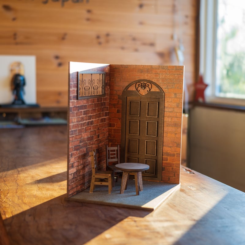 【セール】ペイント＊マグネット式ドールハウス＊ハンドメイド＊レンガ壁 1/10スケールドールハウスレンガ風壁1家具セット | kkcompany