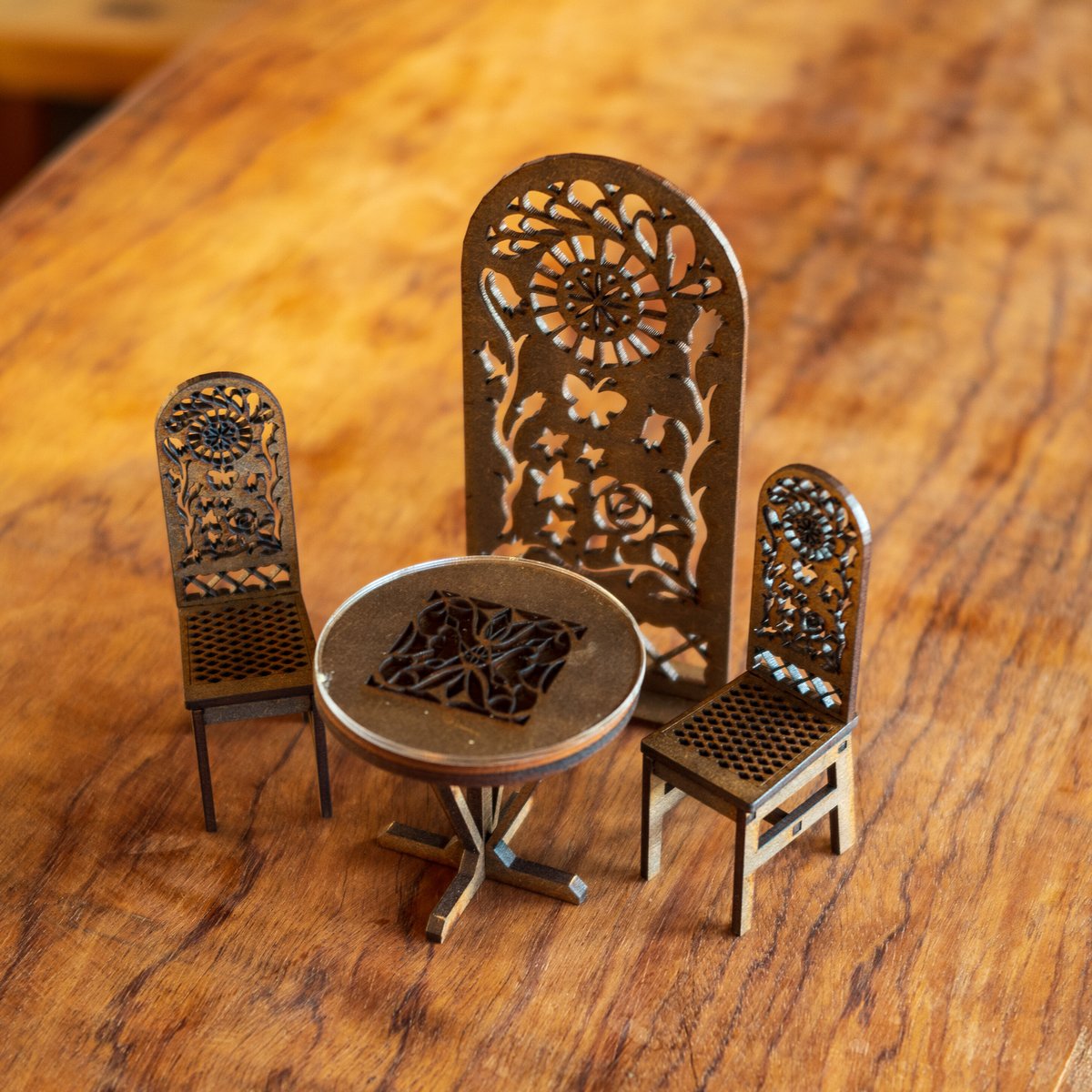 ミニチュア家具　ミニチュアショコラティエ家具セット 1/10スケールミニチュア4点家具セット | kkcompany