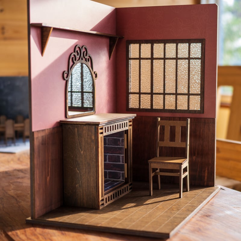 1/6スケールドールハウス洋館鏡の部屋古い感じの壁紙右側暖炉 1/6スケールドールハウス洋館鏡の部屋古い感じの壁紙右側暖炉