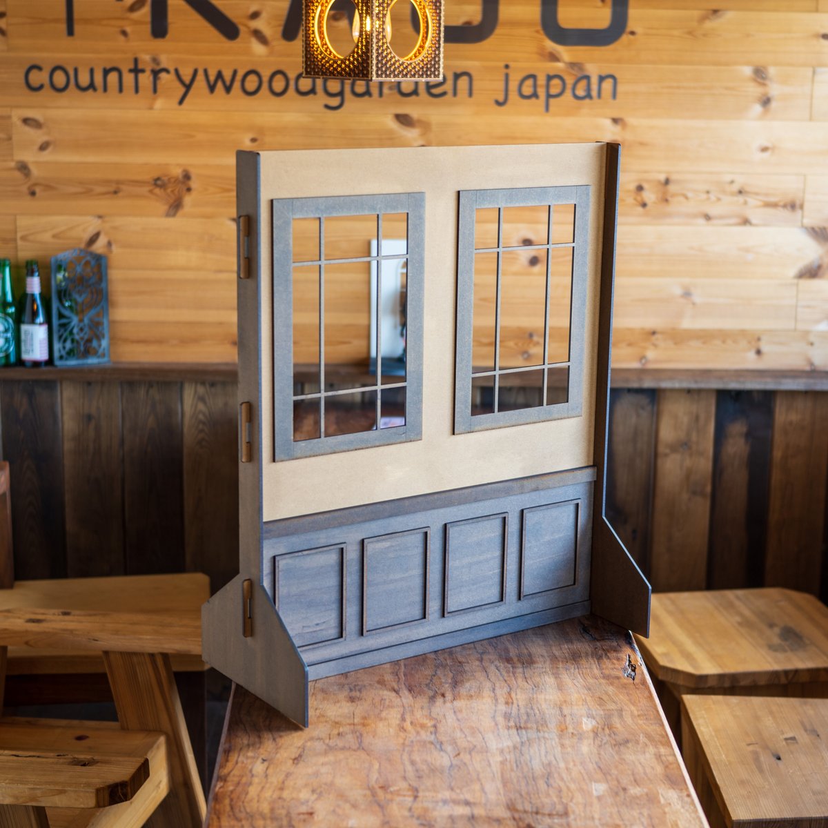 1/3スケールドールハウス簡単背景ブラウン建具 | kkcompany 1/3スケールドールハウス簡単背景ブラウン建具 | kkcompany