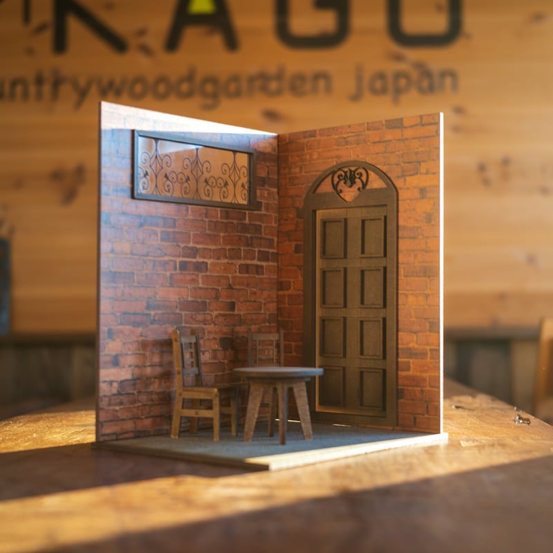 【セール】ペイント＊マグネット式ドールハウス＊ハンドメイド＊レンガ壁 セール】ペイント＊マグネット式ドールハウス＊ハンドメイド＊レンガ壁