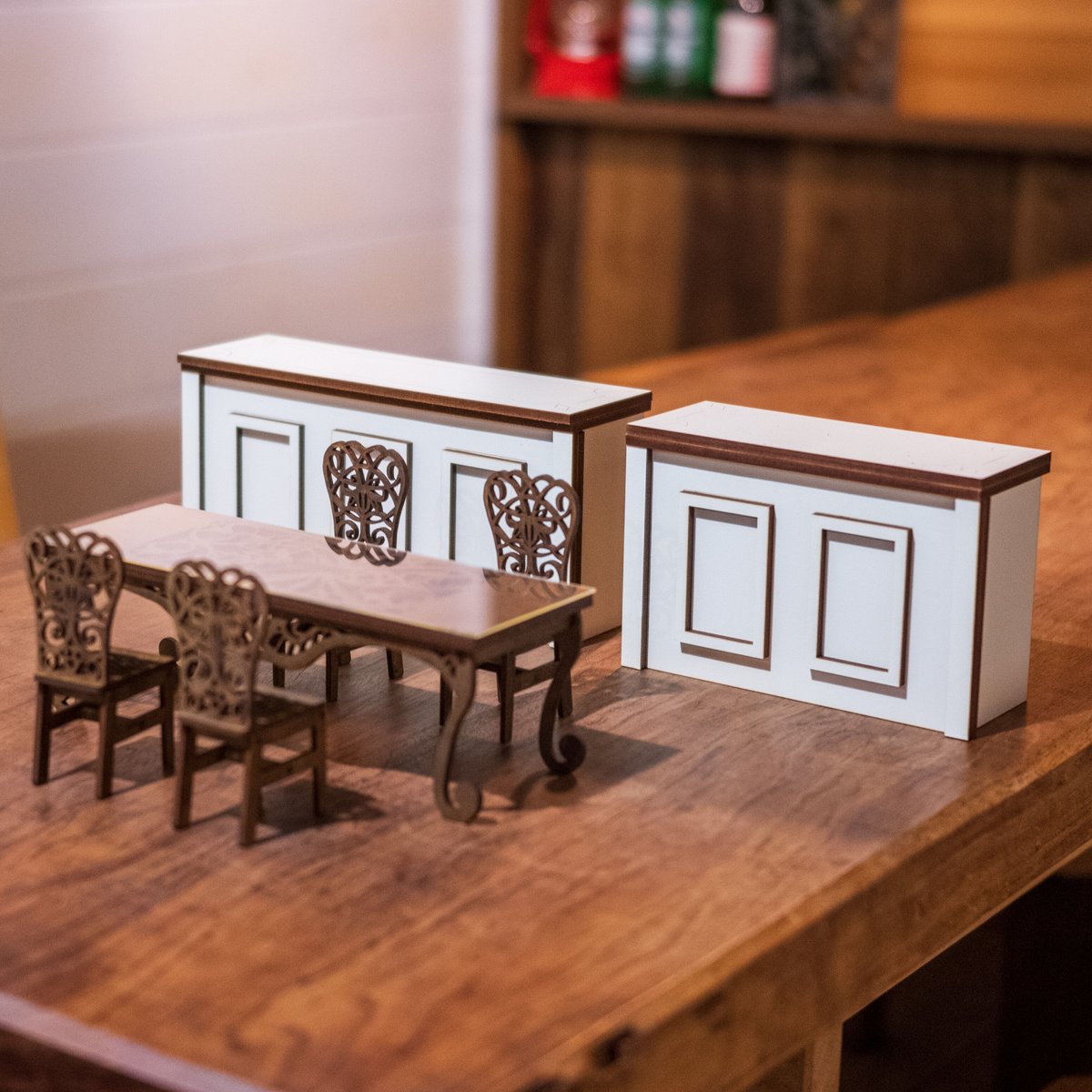 スーパーサマーセール！ 1/10スケールミニチュア家具 アンティーク風