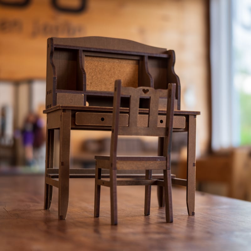 1/6スケールミニチュア家具セット 学習デスクパターン1 | kkcompany