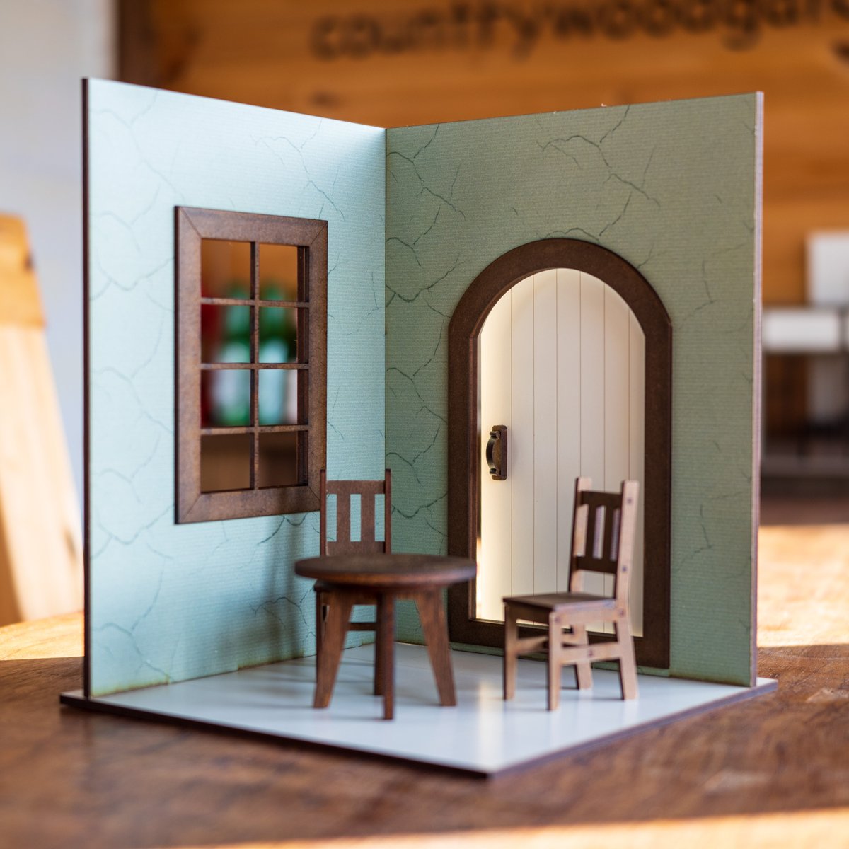 180 ミニチュアカフェ ダークグリーン ドールハウス 背景ボード 180 ミニチュアカフェ ダークグリーン ドールハウス 背景ボード