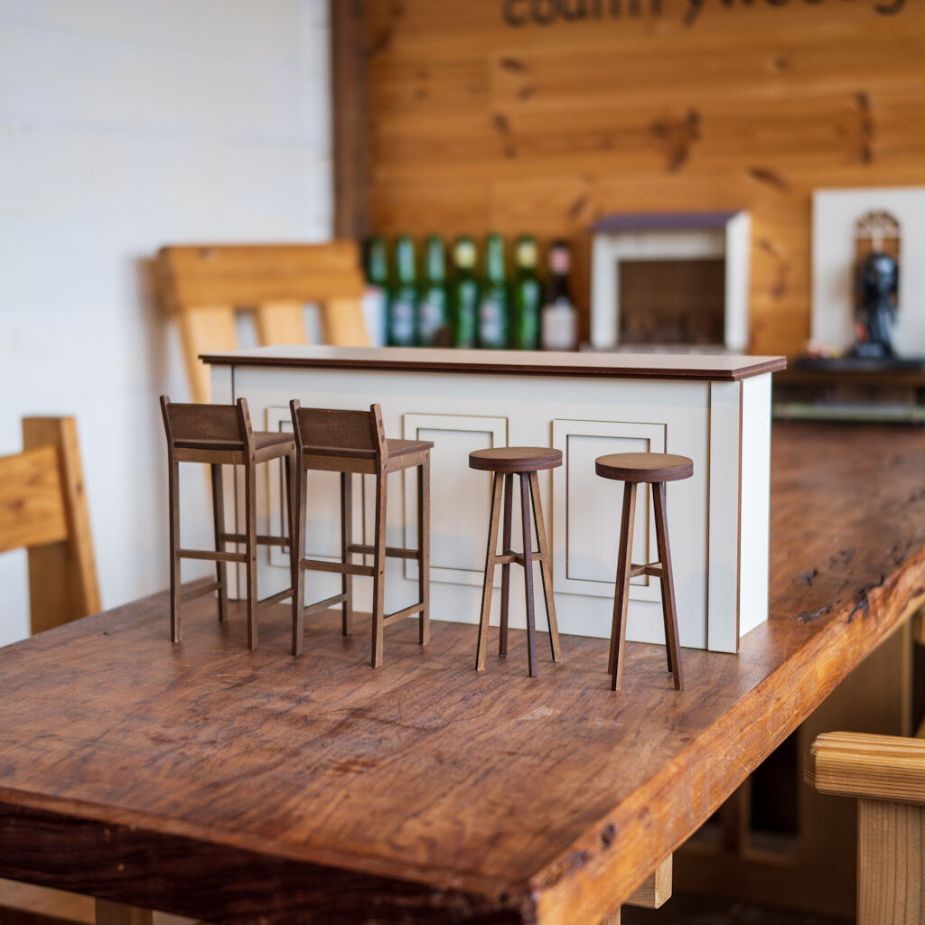 【お値下げ】ミニチュア　アンティーク調チェアー　3点セット お値下げ】ミニチュア アンティーク調チェアー 3点セット お