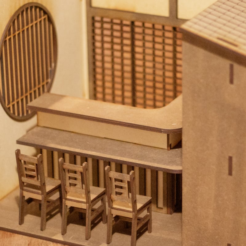 ドールハウス風飾り棚（オーダ専用） sankaku-a-open-2.jpg