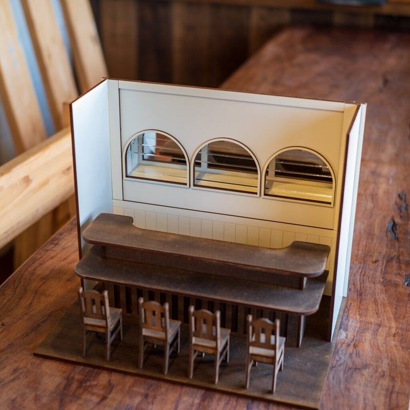 1/10スケールドールハウスバーカウンターと家具セット | kkcompany