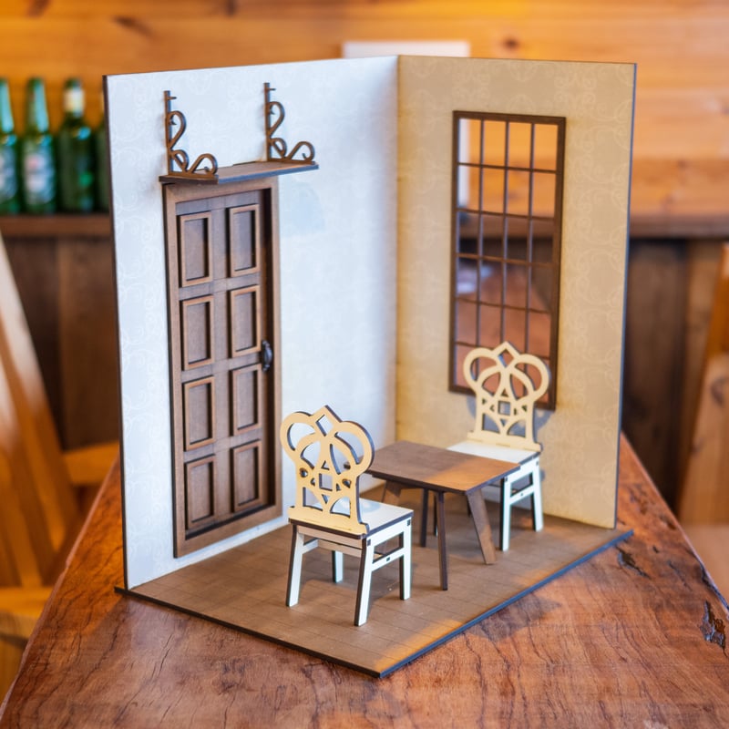 1/6スケールドールハウス洋館エントランス古い感じの壁紙 家具