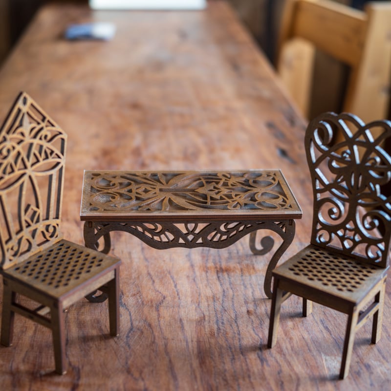 2024年新春セール！1/6スケールミニチュア家具 アンティークガラス