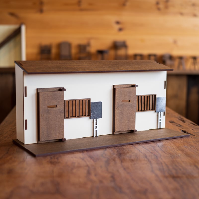 1/10スケールドールハウスアパート1階建ミニホワイトタイプ