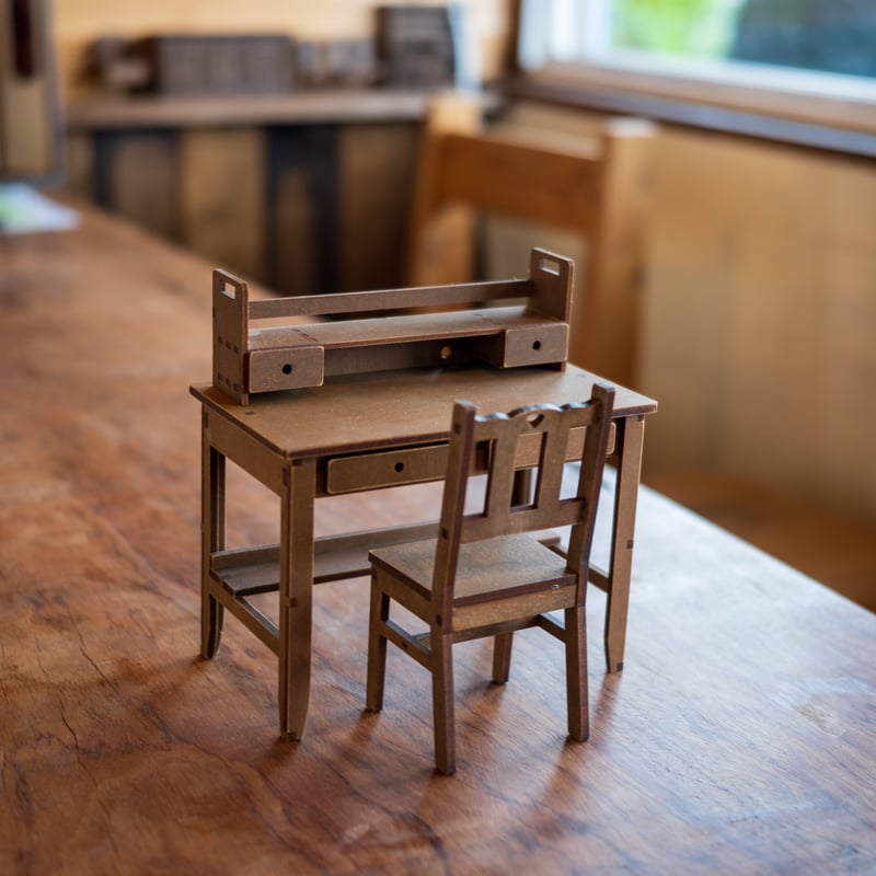 1/6スケールミニチュア家具セット 学習デスクパターン2 | kkcompany