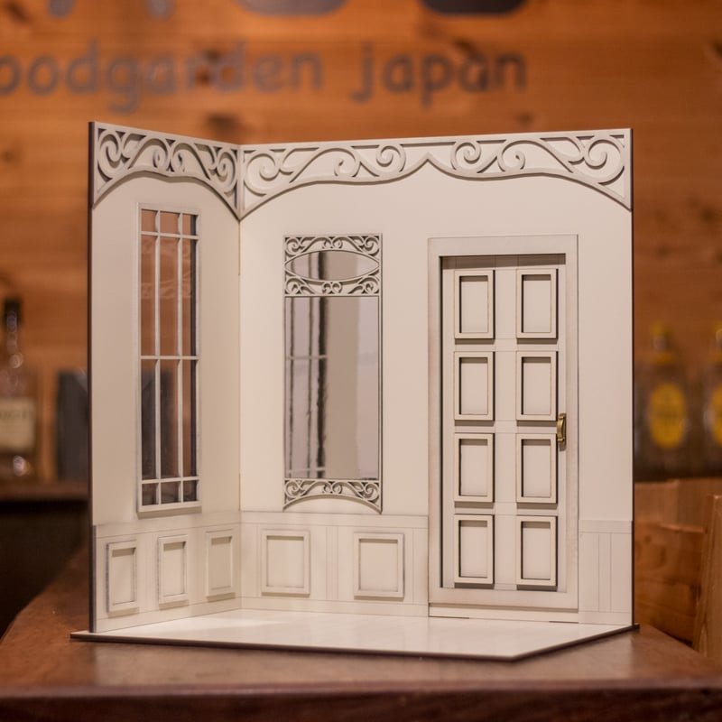 1/6ドールハウス 1/6スケールドールハウス洋館ホワイト壁鏡とドア | kkcompany