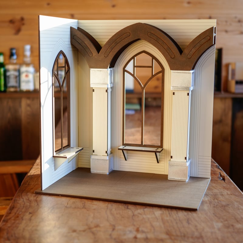 1/6スケールドールハウス教会窓際ブラウン建具タイプ | kkcompany