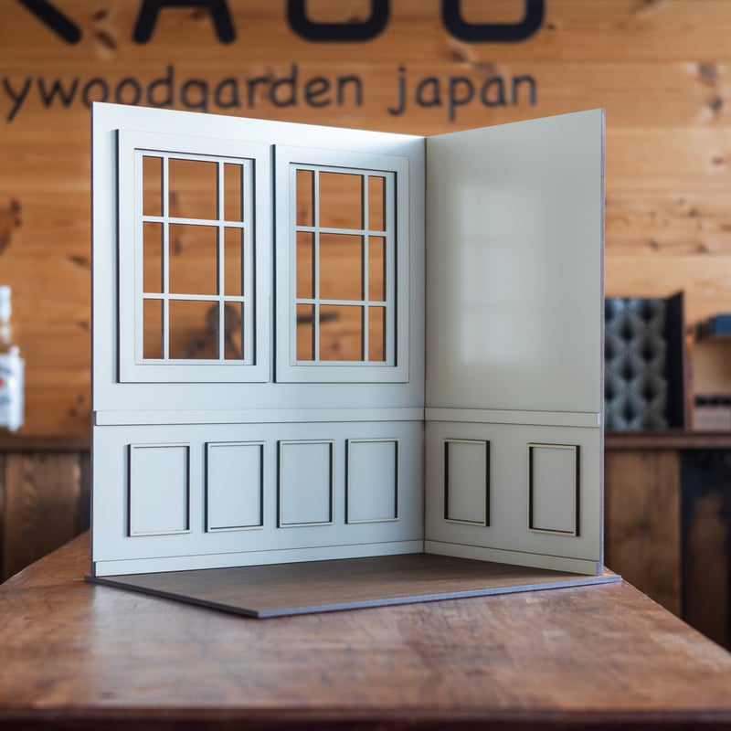 歳末セール! 1/6スケールドールハウス白い窓の部屋 窓固定 歳末セール! 1/6スケールドールハウス白い窓の部屋 窓固定