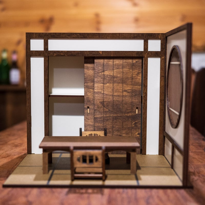 1/10スケールドールハウス和室右側押し入れ 茶色扉 | kkcompany 1/10スケールドールハウス和室右側押し入れ 茶色扉 | kkcompany