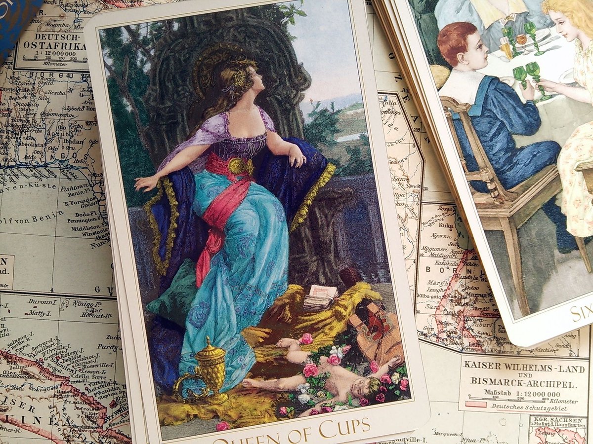 ヴィクトリアンロマンティックタロット タロットカード Amazon.co.jp: Victorian Romantic Tarot 2nd Edition