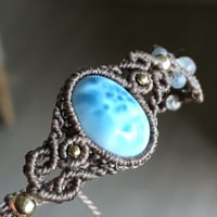 ラリマー&ホワイトラブラドライトのペンダント | ALANKAR